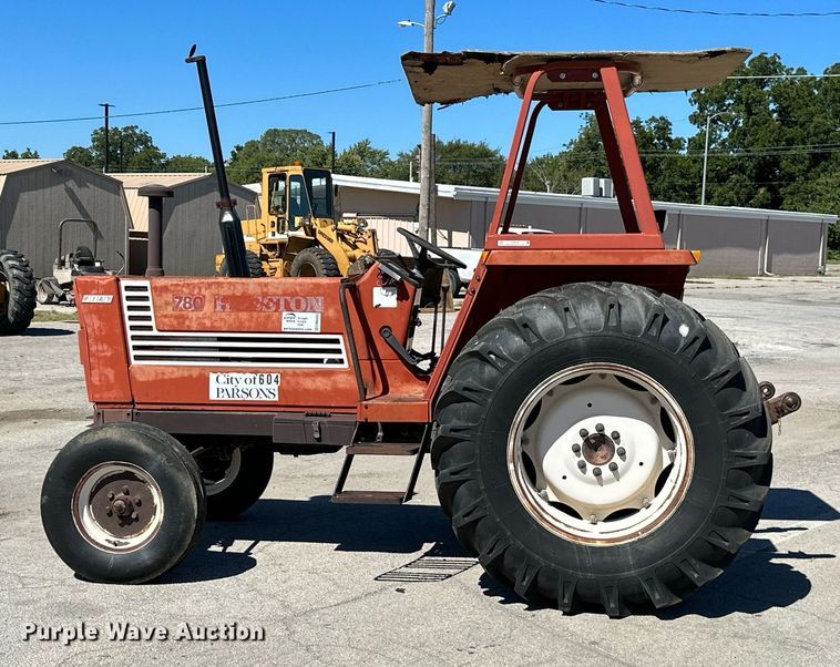 image for item DM6485 Fiat Hesston 780  tractor
