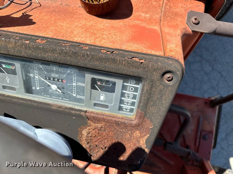 image for item DM6485 Fiat Hesston 780  tractor