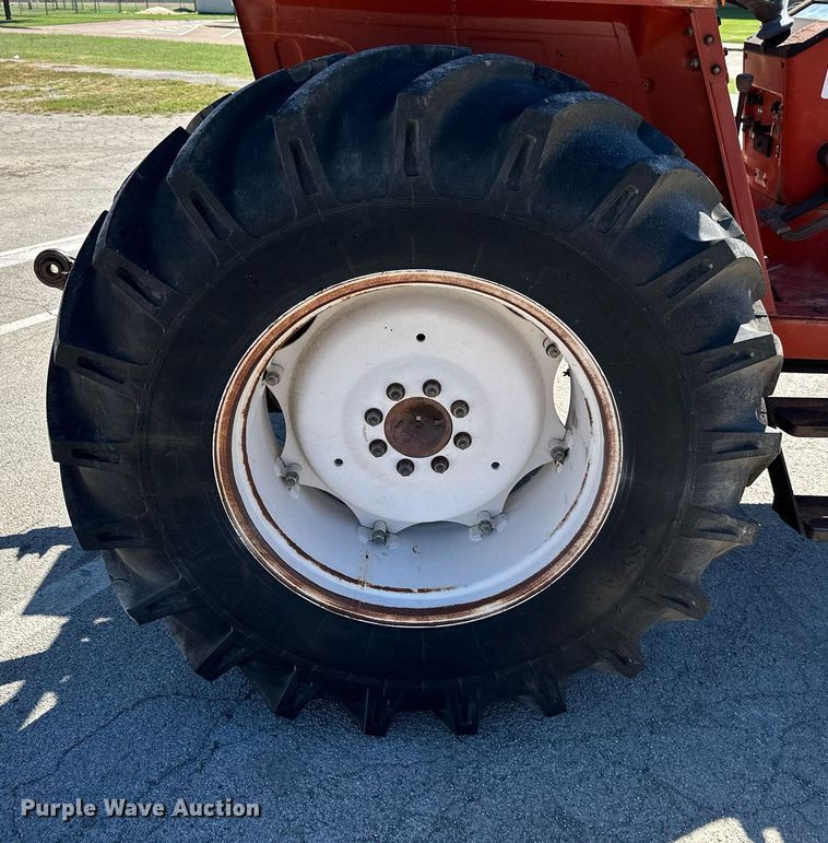 image for item DM6485 Fiat Hesston 780  tractor