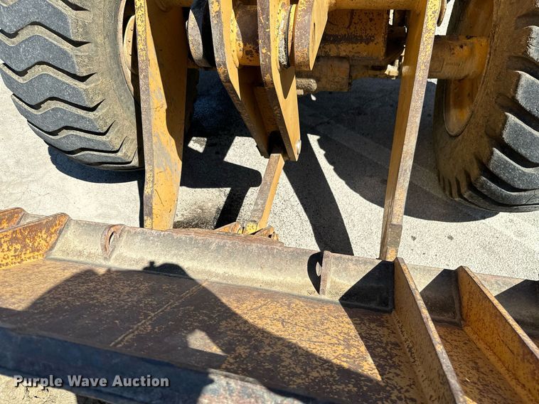 image for item DM6487 1993 Dresser 518  wheel loader