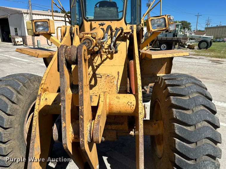 image for item DM6487 1993 Dresser 518  wheel loader