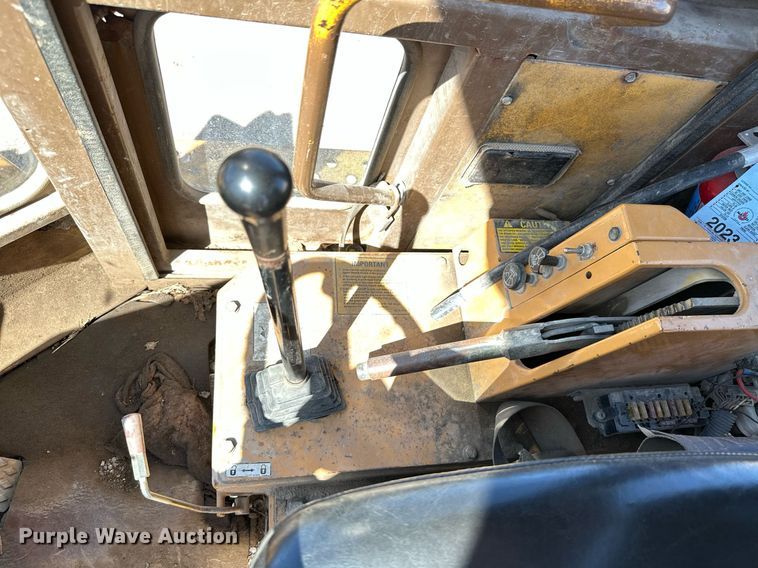 image for item DM6487 1993 Dresser 518  wheel loader