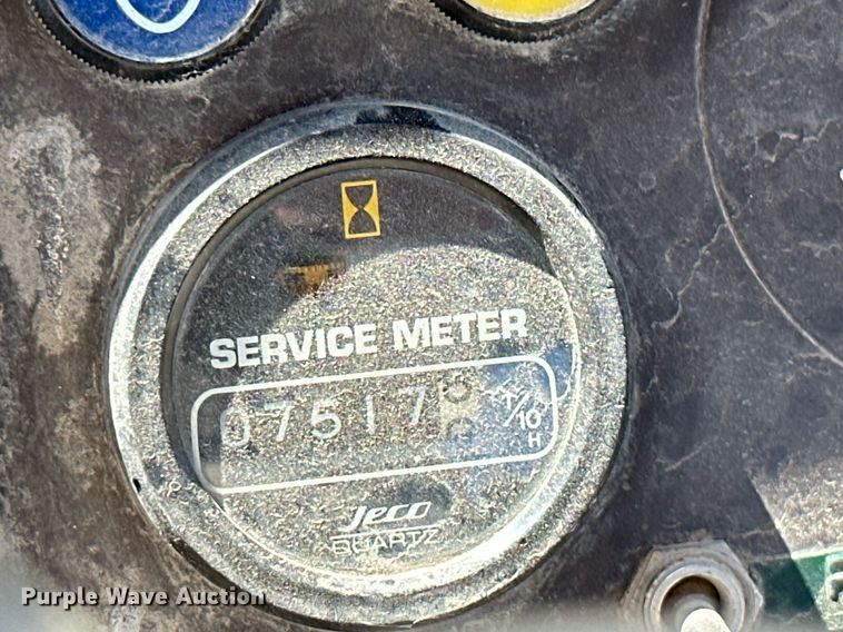 image for item DM6487 1993 Dresser 518  wheel loader