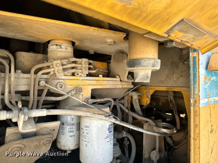 image for item DM6487 1993 Dresser 518  wheel loader