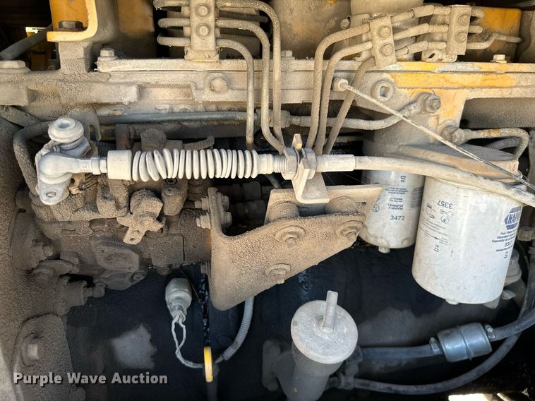 image for item DM6487 1993 Dresser 518  wheel loader