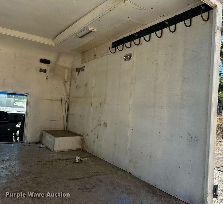 image for item DM6493 1993 Ford E350  box truck