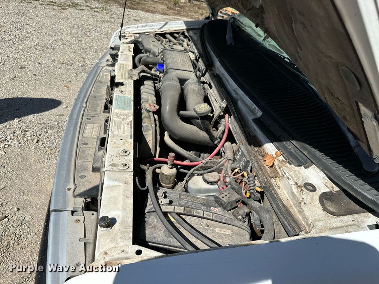 image for item DM6493 1993 Ford E350  box truck