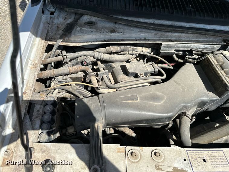 image for item DM6493 1993 Ford E350  box truck