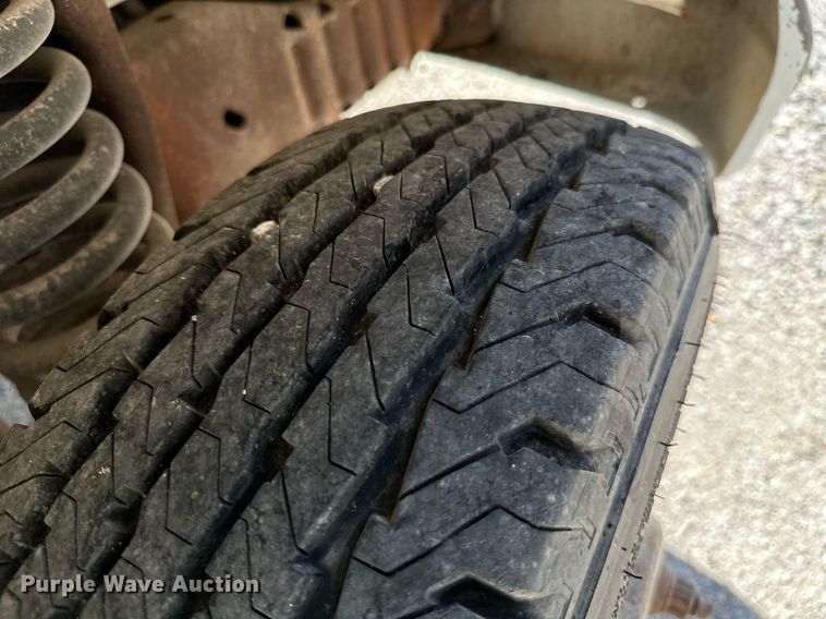 image for item DM6493 1993 Ford E350  box truck