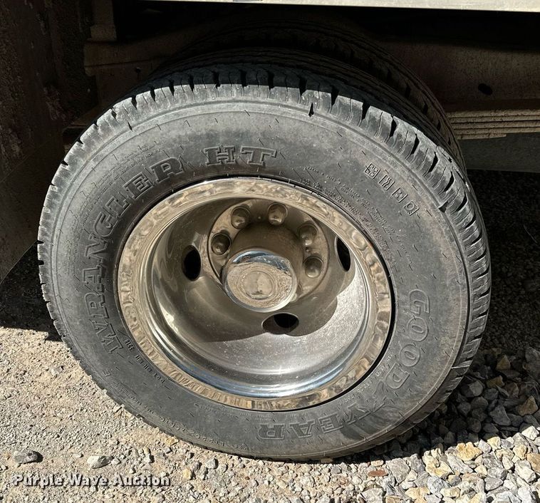 image for item DM6493 1993 Ford E350  box truck