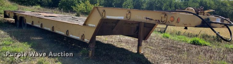 image for item DN4140 1989 Trail King  drop deck equipment trailer