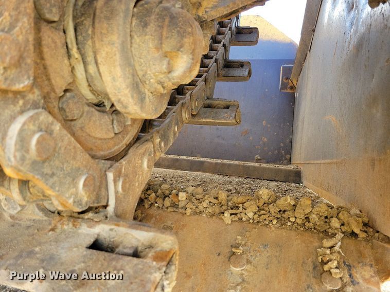 image for item DN4141 1995 John Deere 762B  scraper