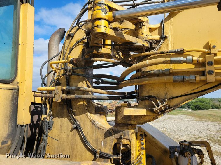 image for item DN4141 1995 John Deere 762B  scraper