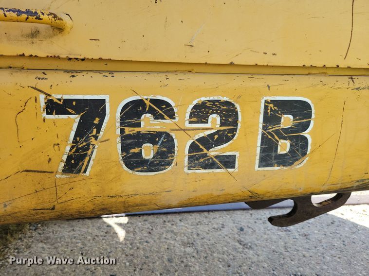 image for item DN4141 1995 John Deere 762B  scraper