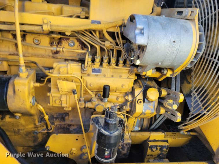 image for item DN4141 1995 John Deere 762B  scraper