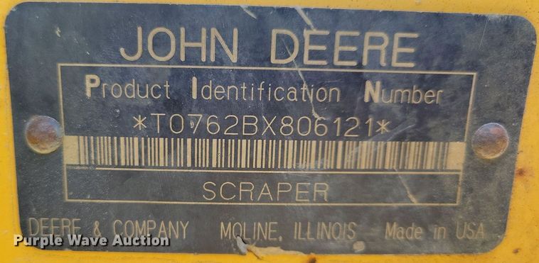 image for item DN4141 1995 John Deere 762B  scraper