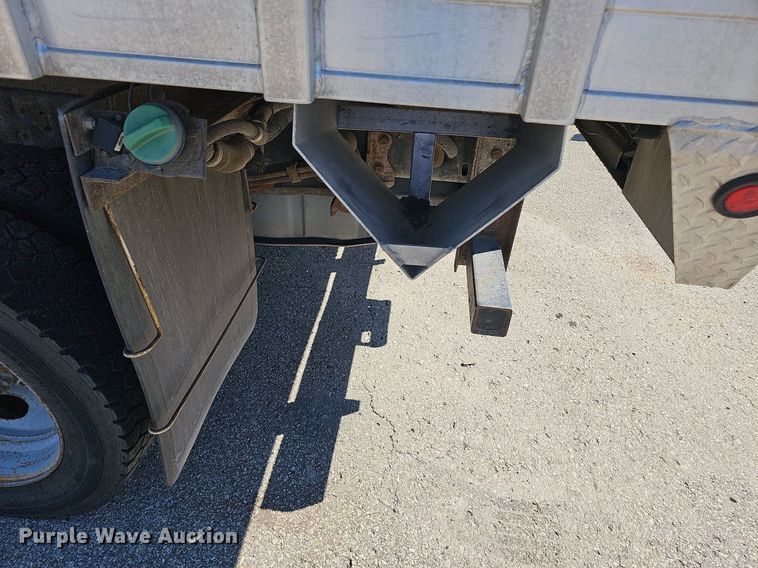 image for item DN8695 2009 Ford F550 XL Super Duty  dump truck