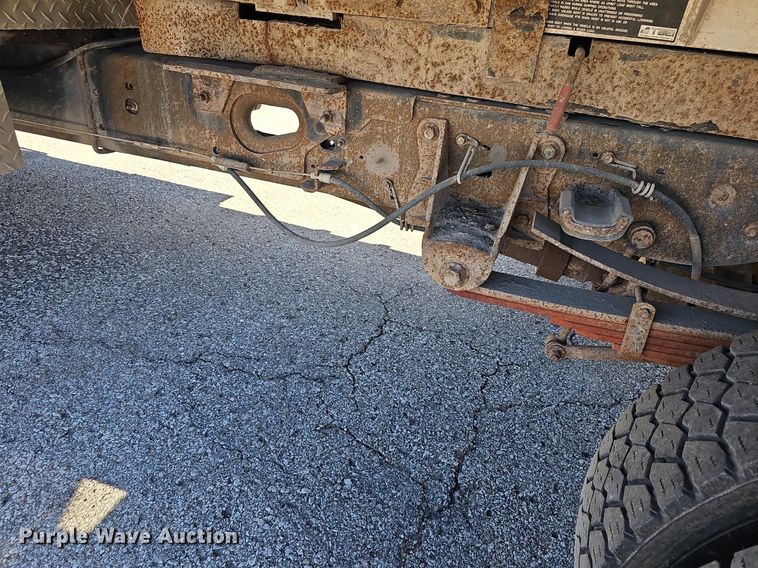 image for item DN8695 2009 Ford F550 XL Super Duty  dump truck