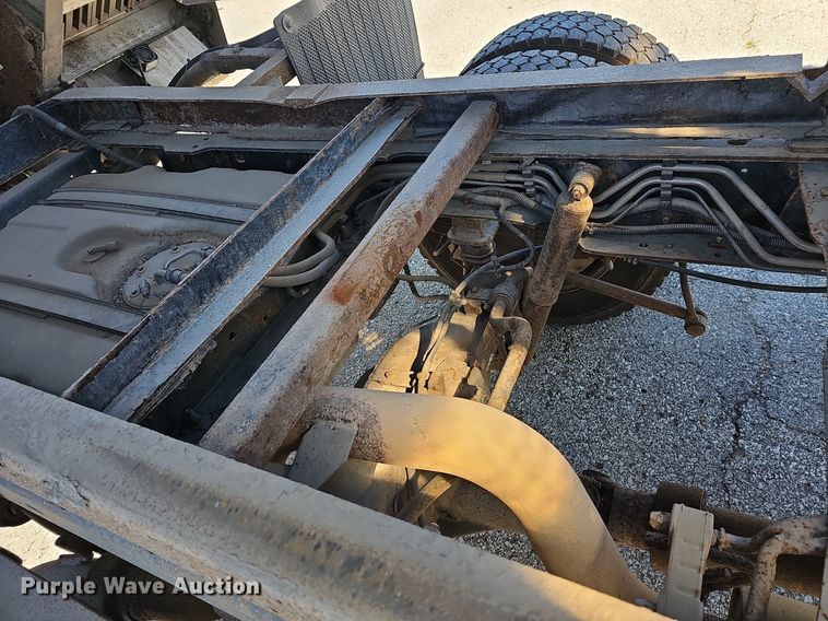 image for item DN8695 2009 Ford F550 XL Super Duty  dump truck