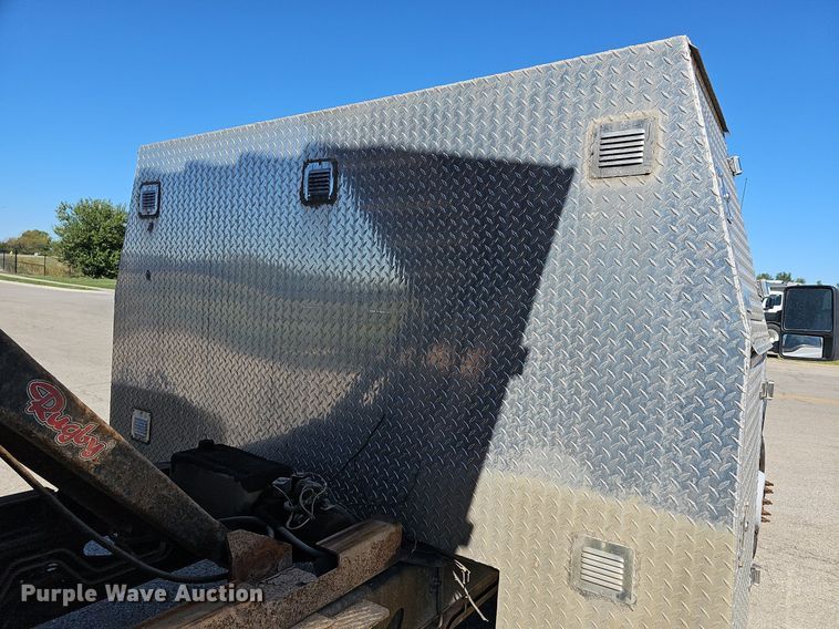 image for item DN8695 2009 Ford F550 XL Super Duty  dump truck