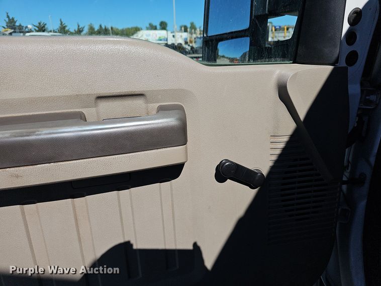 image for item DN8695 2009 Ford F550 XL Super Duty  dump truck