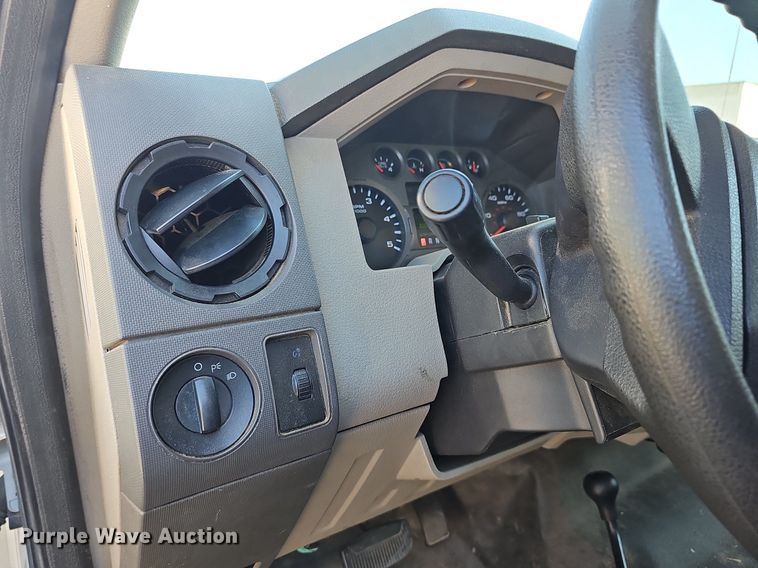 image for item DN8695 2009 Ford F550 XL Super Duty  dump truck