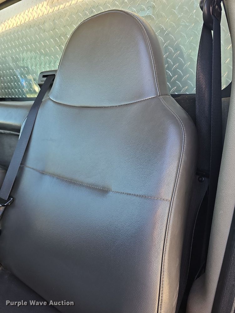 image for item DN8695 2009 Ford F550 XL Super Duty  dump truck