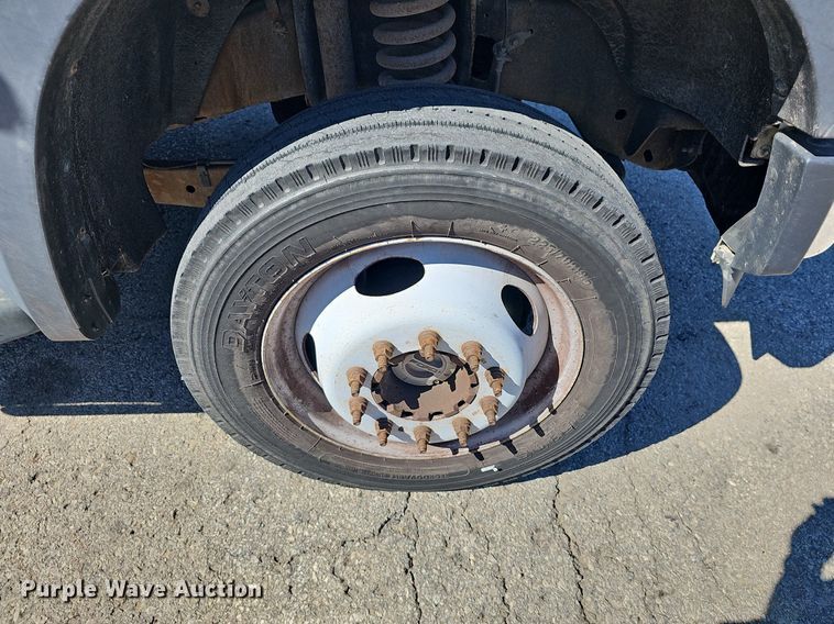 image for item DN8695 2009 Ford F550 XL Super Duty  dump truck