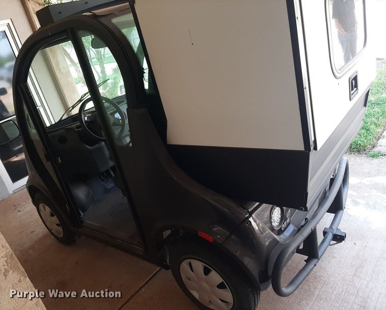 image for item DO3154 2019 Polaris GEM E2  golf cart