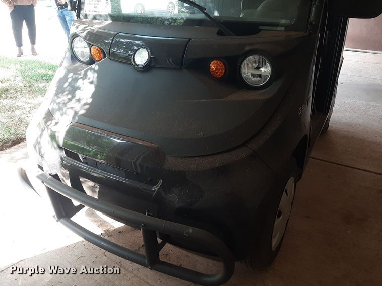 image for item DO3154 2019 Polaris GEM E2  golf cart