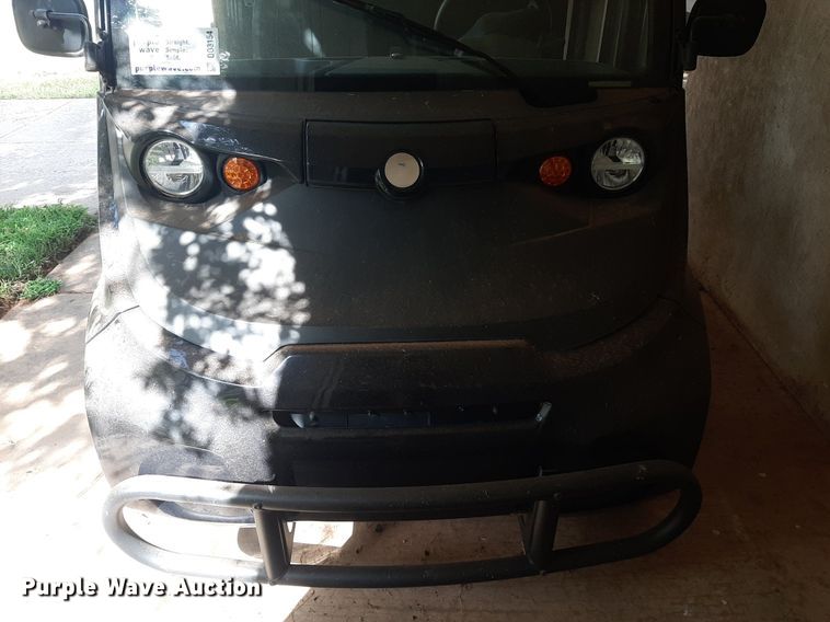 image for item DO3154 2019 Polaris GEM E2  golf cart