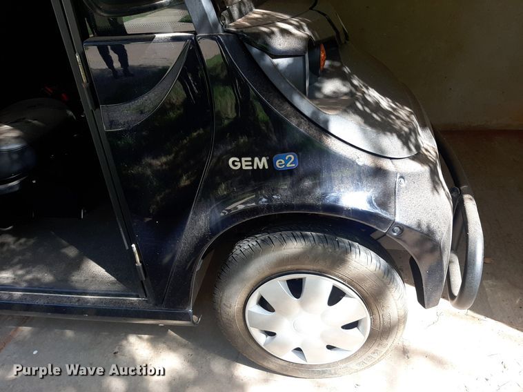 image for item DO3154 2019 Polaris GEM E2  golf cart