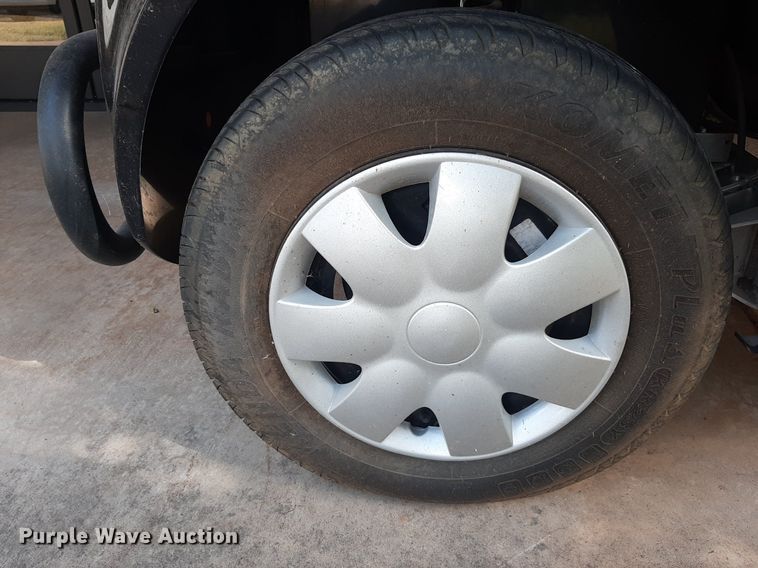 image for item DO3154 2019 Polaris GEM E2  golf cart