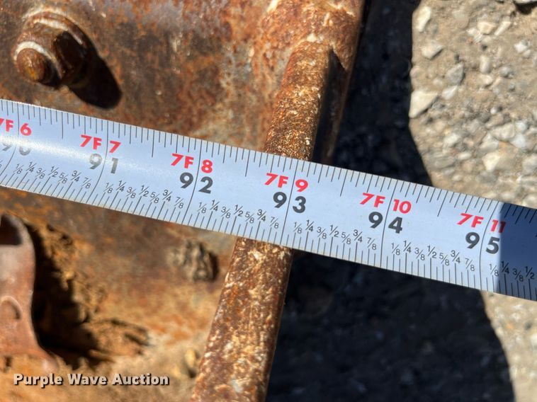 image for item DP2072 2009 John Deere 410J  backhoe