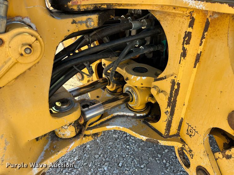 image for item DP2072 2009 John Deere 410J  backhoe