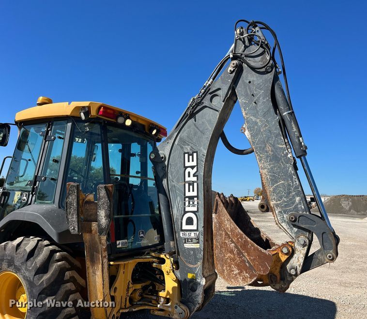 image for item DP2072 2009 John Deere 410J  backhoe