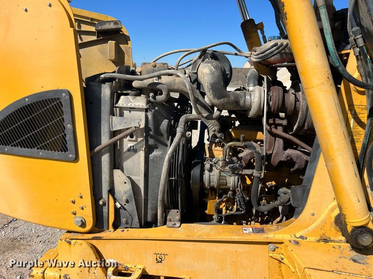 image for item DP2072 2009 John Deere 410J  backhoe