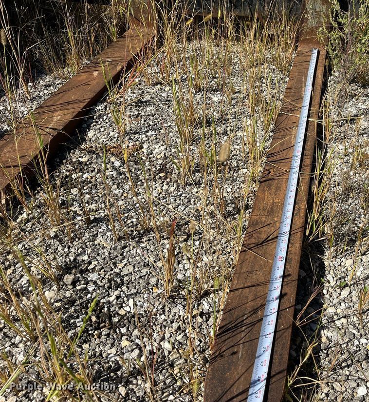 image for item DP2072 2009 John Deere 410J  backhoe