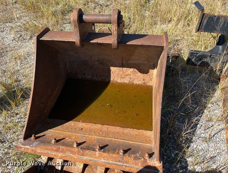 image for item DP2072 2009 John Deere 410J  backhoe