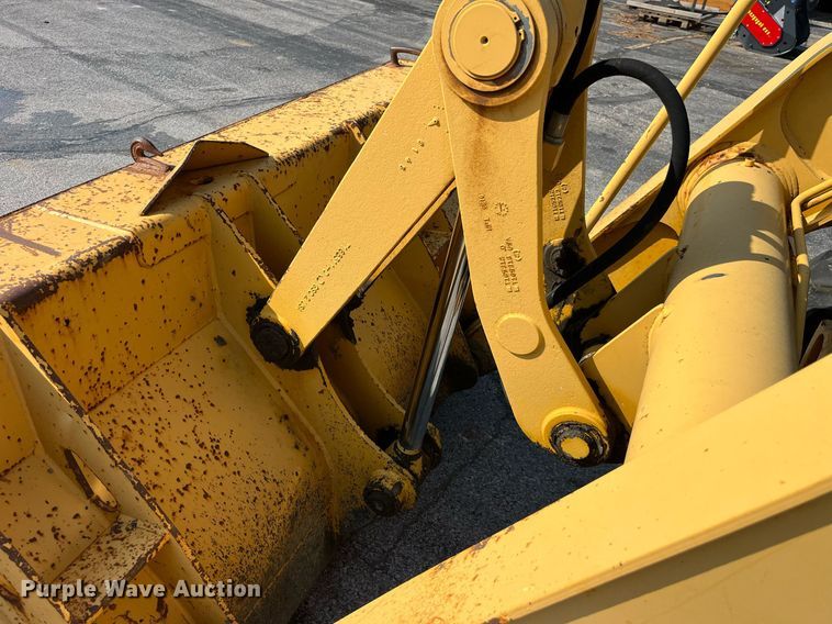 image for item DP2083 2006 John Deere 410G  backhoe