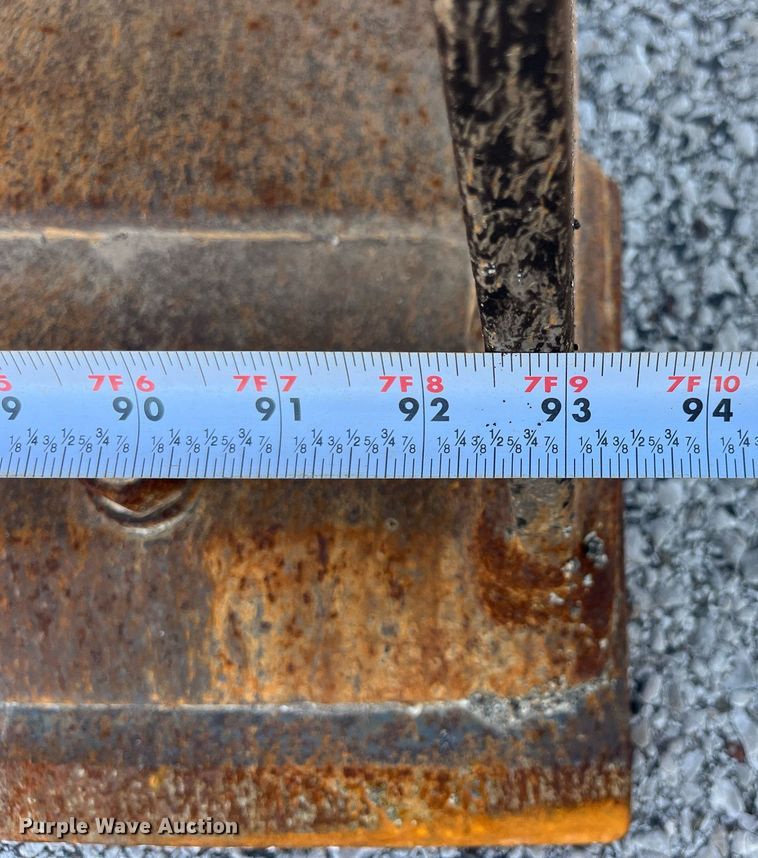 image for item DP2083 2006 John Deere 410G  backhoe