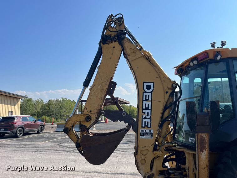 image for item DP2083 2006 John Deere 410G  backhoe
