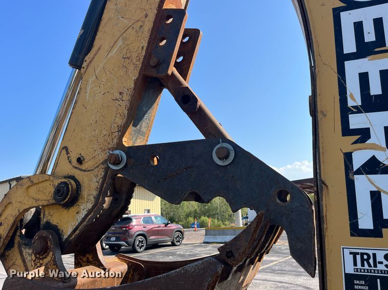 image for item DP2083 2006 John Deere 410G  backhoe