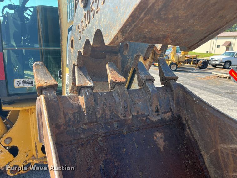 image for item DP2083 2006 John Deere 410G  backhoe