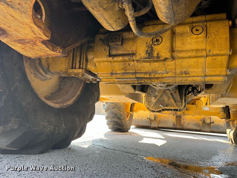 image for item DP2083 2006 John Deere 410G  backhoe