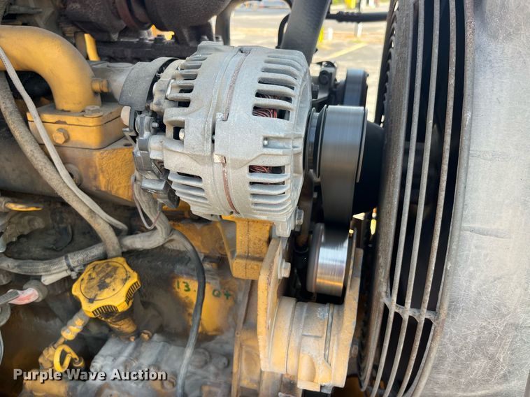 image for item DP2083 2006 John Deere 410G  backhoe