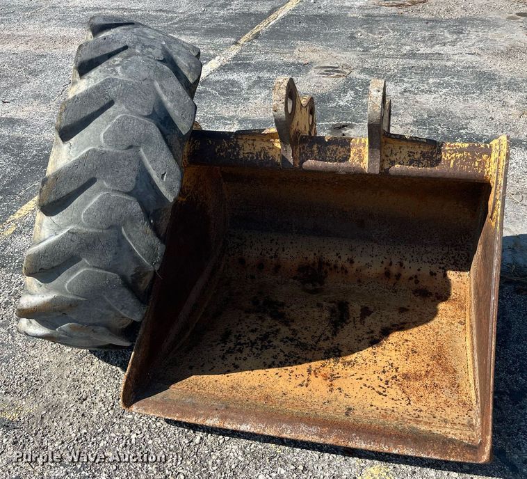 image for item DP2083 2006 John Deere 410G  backhoe