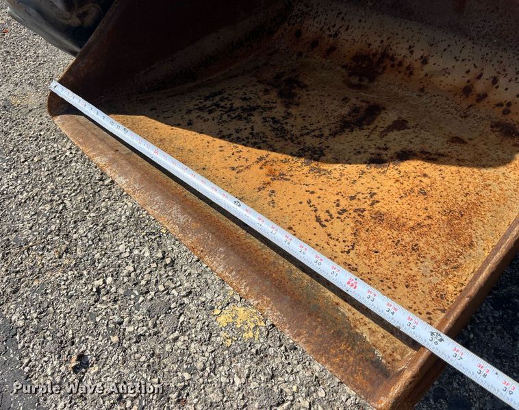 image for item DP2083 2006 John Deere 410G  backhoe