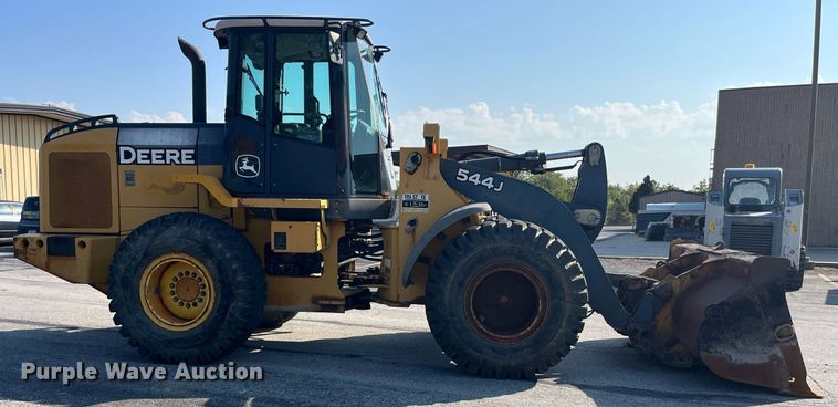 image for item DP2085 2005 John Deere 544J  wheel loader
