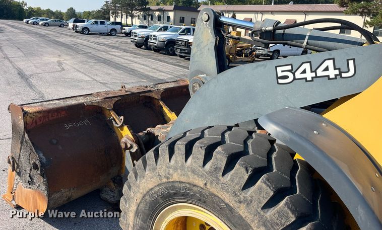 image for item DP2085 2005 John Deere 544J  wheel loader